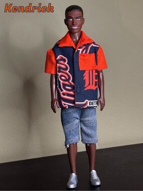 Tigers themed shirt for 12 inch doll/action figure